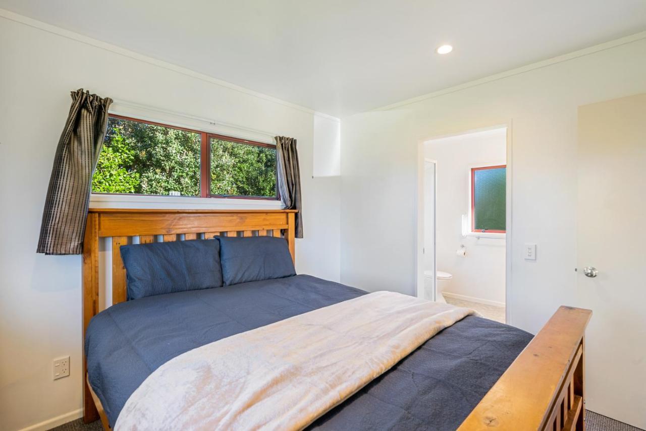 Cottage On Rutherford - Waikanae Holiday Home 外观 照片